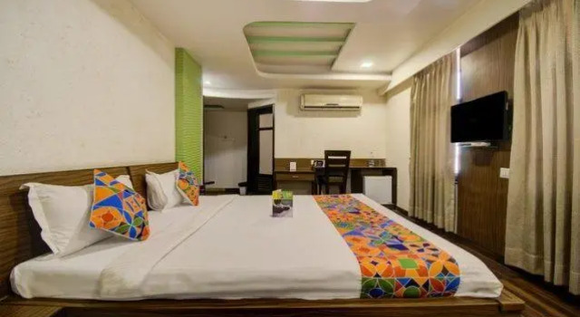 Номер Deluxe Hotel La 365 Residency