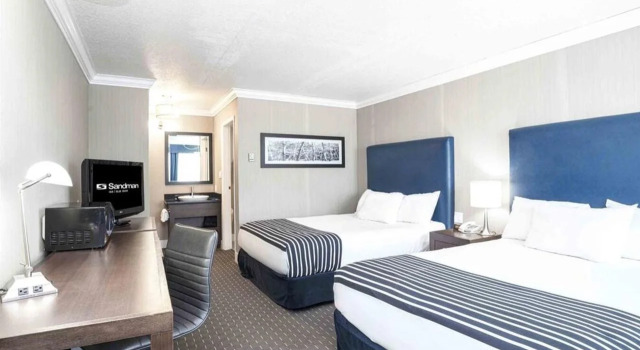 Sandman Inn Blue River