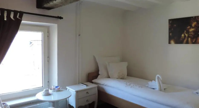 Трёхместный номер Standard с красивым видом из окна Hotel Berneau