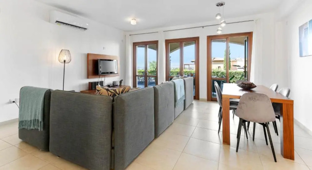 Ground floor Apartment Anthos with Beautiful Sea Views on Aphrodite Hills Resort