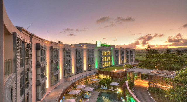 Holiday Inn Mauritius Mon Tresor by IHG