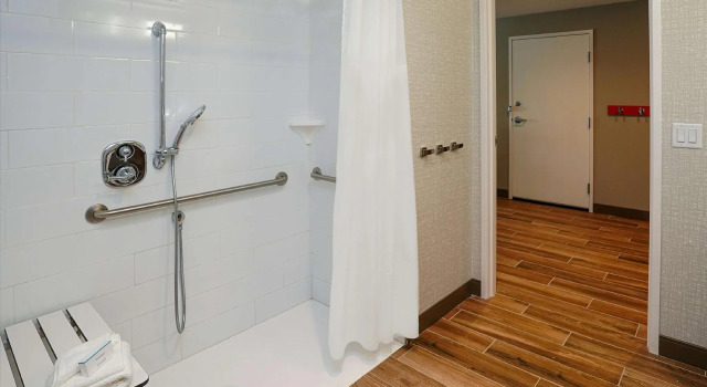 Четырёхместный номер Standard Hampton Inn Colorado Springs I-25 Central
