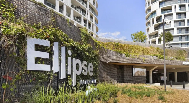 Ellipse Waterfall 31015, Boek Appartement Midrand 