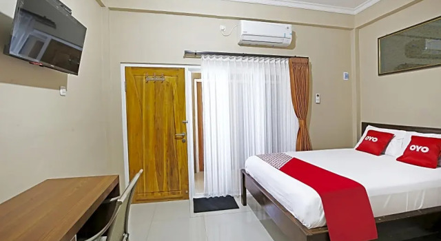 Номер Deluxe Collection O 91449 Griya Ampenan Residence