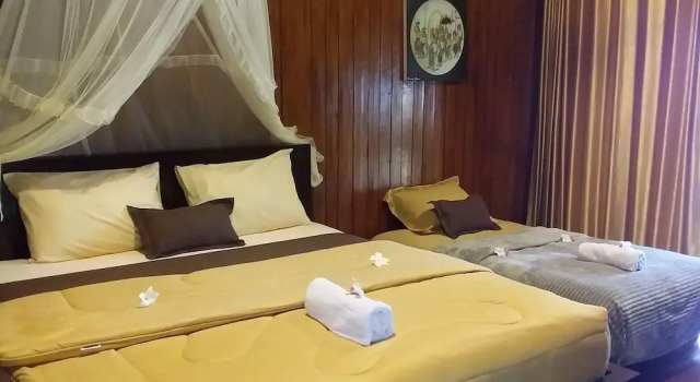 Yoki's Bungalows, Book Guesthouse Hotels in Lombok with Parking, Parking
