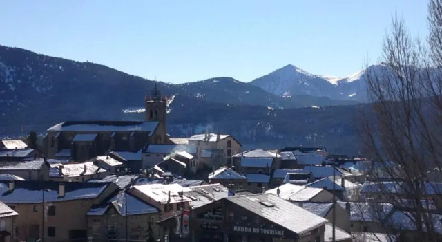 PIAPPLE Résidence Les Pistes, Забронировать Апартаменты/квартира Лез Англе Pyrénées-Orientales, рядом с Горнолыжный подъемник Балиу