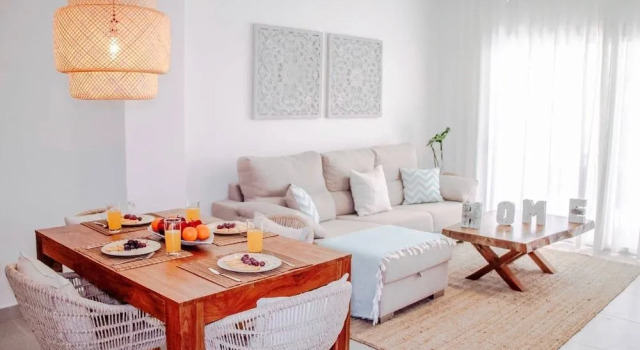 Luxurious Condo Steps From The Beach F1 Los Corales Playa Bavaro, Rezerwuj Hotel Bávaro Punta Cana
