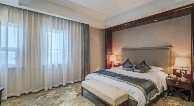 Люкс Standard Guo Erluosi Hotel