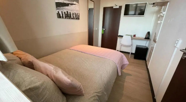 Номер Standard Hotel Rooms
