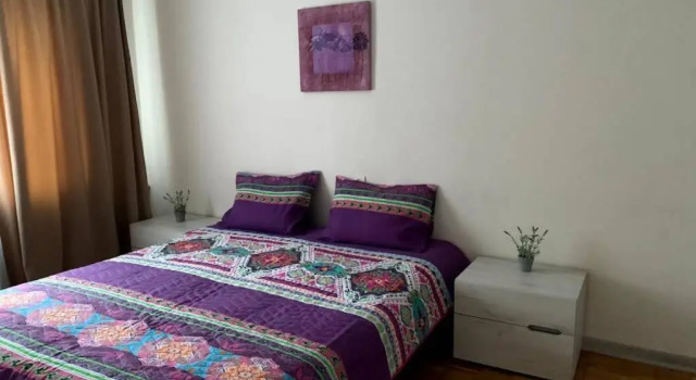 Ujutnye apartamenty, Buchen Sie Ferienwohnung Solomjanskyj Kiew