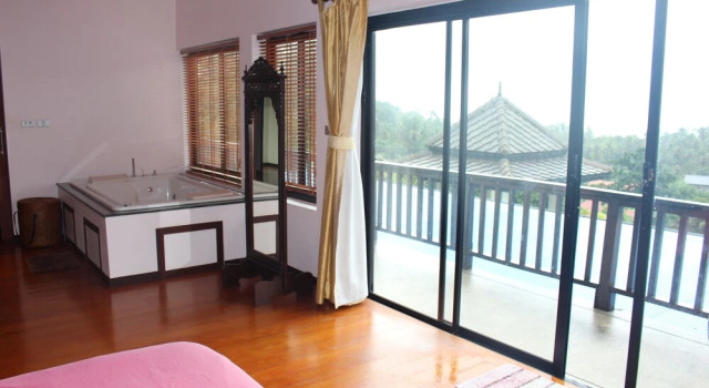 Luxurious House With sea View - 2 Swimming Pools