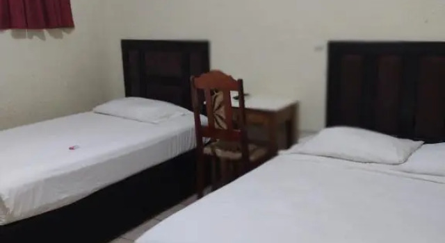Rosa's Hotel