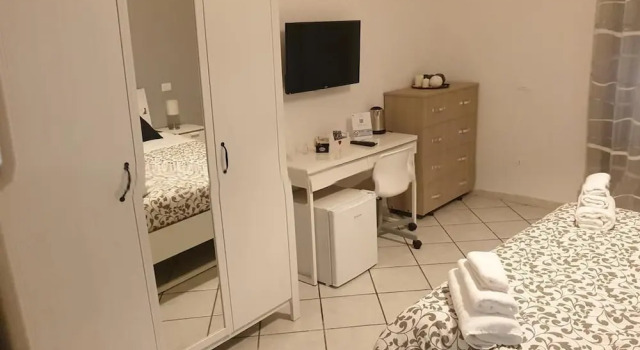Standard Dreier Zimmer 'O Vic' Stritt