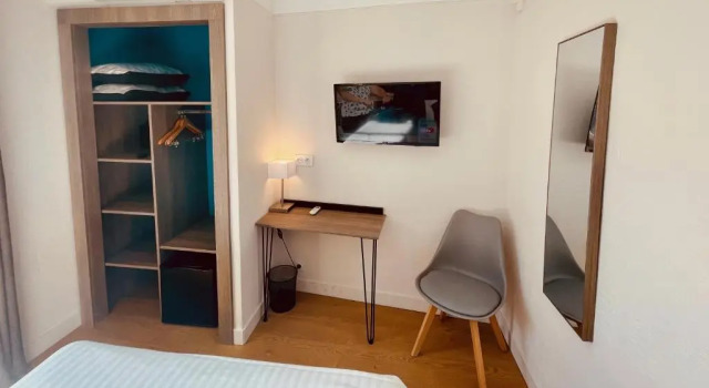 Двухместный номер Standard с видом на внутренний двор Hotel Courbet