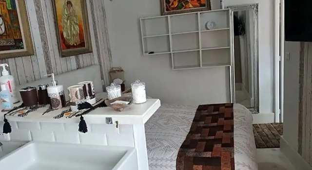 Demeure Prosper 1 chambre d'hôte avec petit déjeuner compris, Rezervasyon Otel Labégude Rhône-Alps