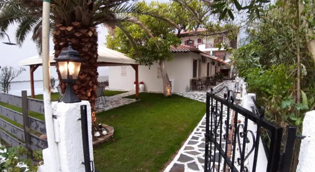 Апартаменты Ostria Hotel