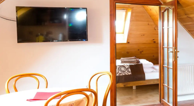 Gościniec Pięciu Stawów, Réserver Hôtel Ustrzyki Dolne 