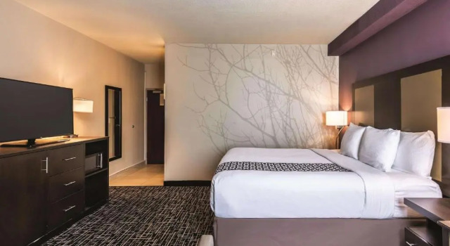Двухместный номер Deluxe La Quinta by Wyndham Colorado Springs North