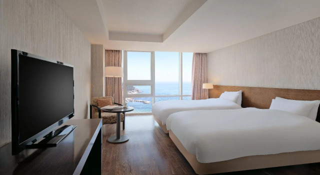 Kolon Seacloud Hotel