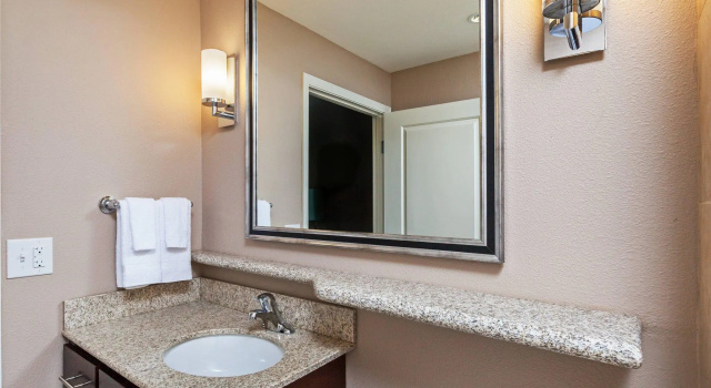 Четырёхместная студия TownePlace Suites by Marriott Abilene Northeast