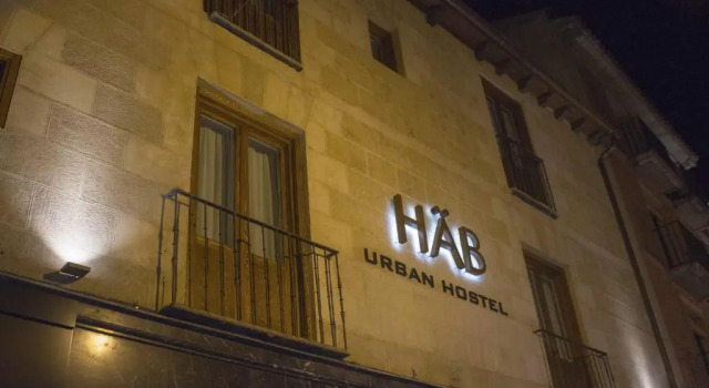 Hab Urban Hostel