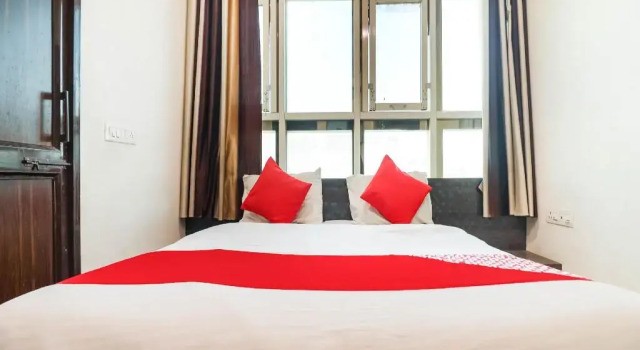 Hotel Cra by OYO Rooms, Забронировать Отель Хисар штат Харьяна, рядом с Hisar Railway Station