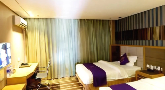 Boyue Hotel, Book Hotel Hotels in Liaoning with Parking, Parking
