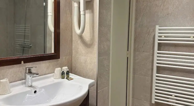 Семейный номер Standard c 1 комнатой Logis Hôtel Belle Epoque
