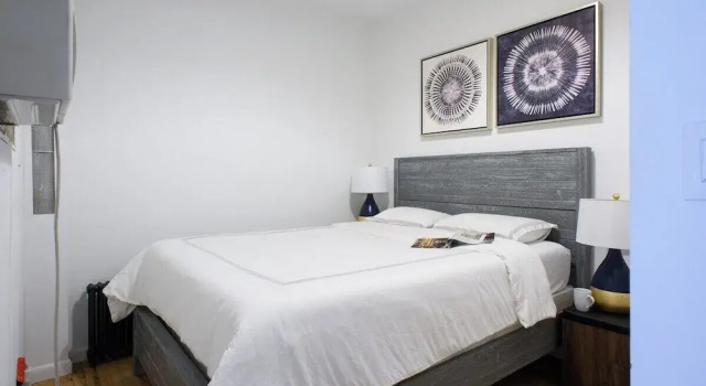 Апартаменты 428 Midtown Apartments
