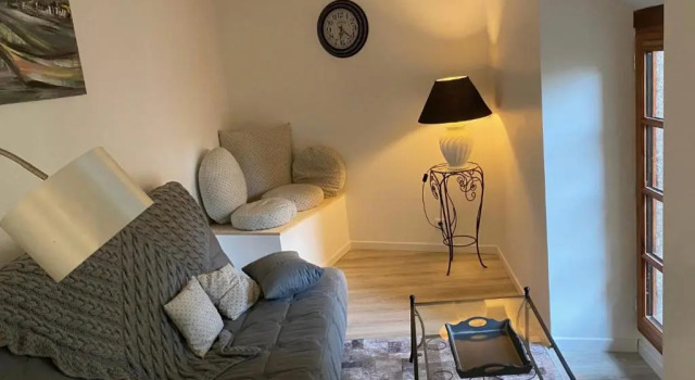 Апартаменты Maison dhôtes "Les Jardins de Mazamet"