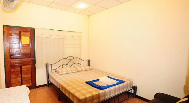 Sukhothai Guest House, Забронировать Гостевой дом Гостевые дома Sukhothai Province, Гостевой дом