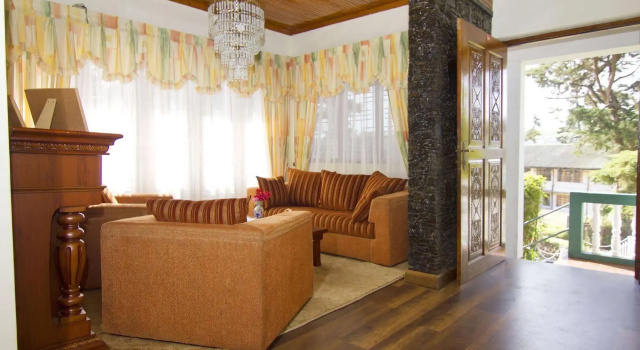 Serene Bungalow, Забронировать Отель Нувара-Элия 