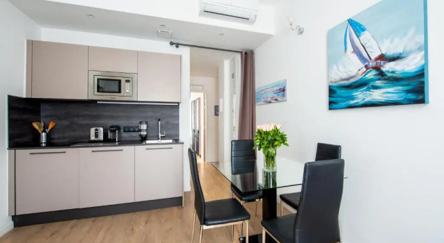 Jean Medecin - Modern And Brand New 1br Flat, Забронировать Апартаменты/квартира Ницца Приморские Альпы, рядом с Железнодорожный вокзал Ницца-Вилль