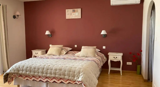 Двухместный номер Superior с видом на бассейн Chambres d'hotes La Brullière