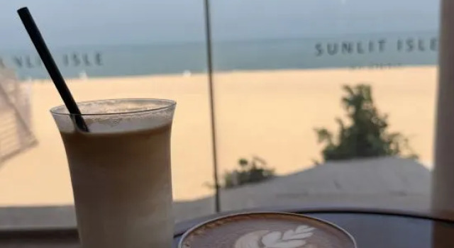 Zhenhai Morning Light Homestay (Laoshan Scenic Area Store)