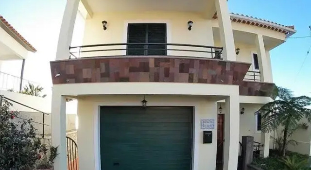 Benoni House by Stay Madeira Island, Boek Hotel Ponta do Sol Madeira