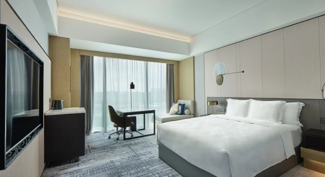 Двухместный номер Standard с видом на город Crowne Plaza Jiangmen Binjiang by IHG