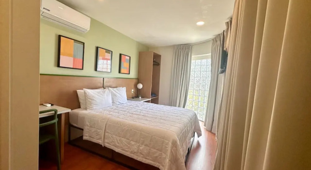 Comfort huone INTJ Hotel