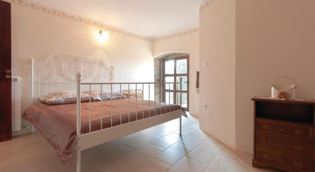 Amazing Home In Gracisce With House Sea View, Buchen Sie Hotel Koper Slowenisch Istrien