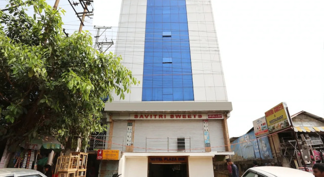 OYO 2794 Hotel Plaza Inn