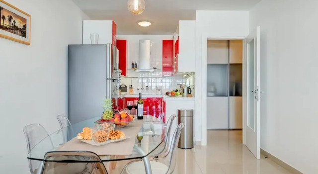 Beach & Palms Apartment, Prenota Appartamento Hotel a Croatian Islands con parcheggio, Parcheggio