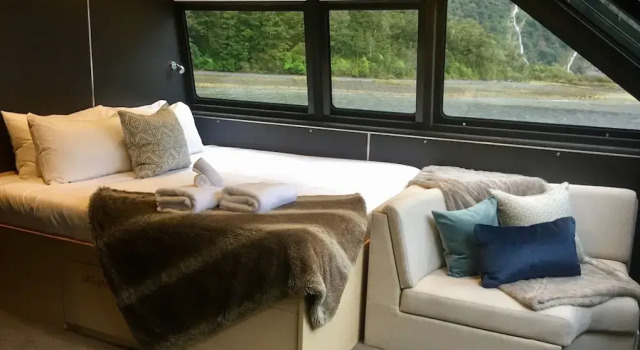 Fiordland Discovery, Rezerwuj Hotel Milford Sound Fiordland