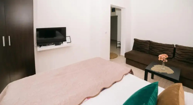 Room-comfort Apartment With Sea View & P