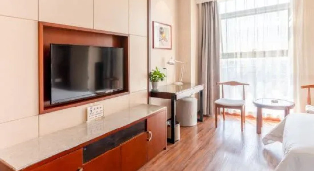Люкс Business Run Hotel (Yancheng South Ring Road)