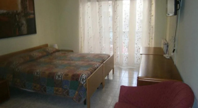 Hotel Milanesina, Buchen Sie Hotel Alassio Palmenriviera