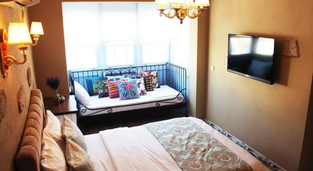 Четырёхместный семейный номер Standard Alacati Viola Hotel
