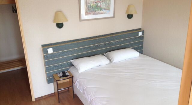 Campanile Chaumontel Luzarches, Book Hotel Chaumontel Val d'Oise