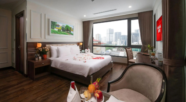Номер Executive Hillary Hanoi Hotel With Outdoor Swimming Pool