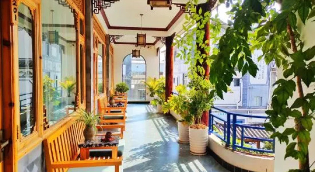 Dali Shuanglang Suiyuanju Inn, Rezerwuj Hotel Hotele w Dali Shuanglang z parkingiem, Parking