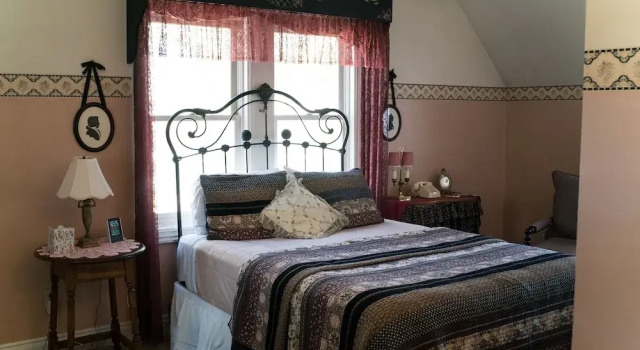 Двухместный номер Superior The Mulberry Inn -An Historic Bed and Breakfast